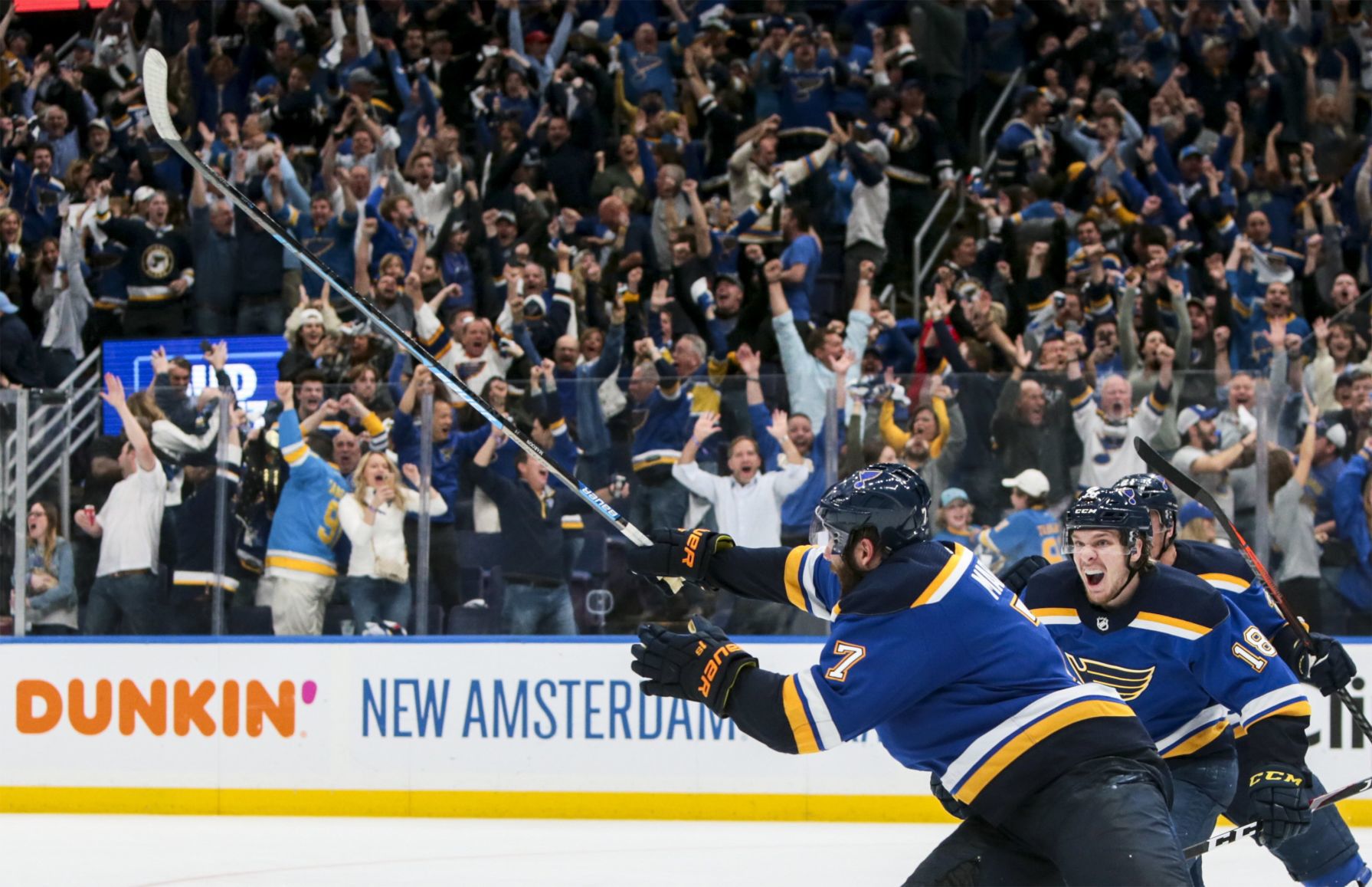 Blues face off with Stars in Game 7